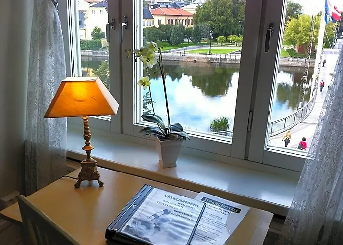 Strand Hotell