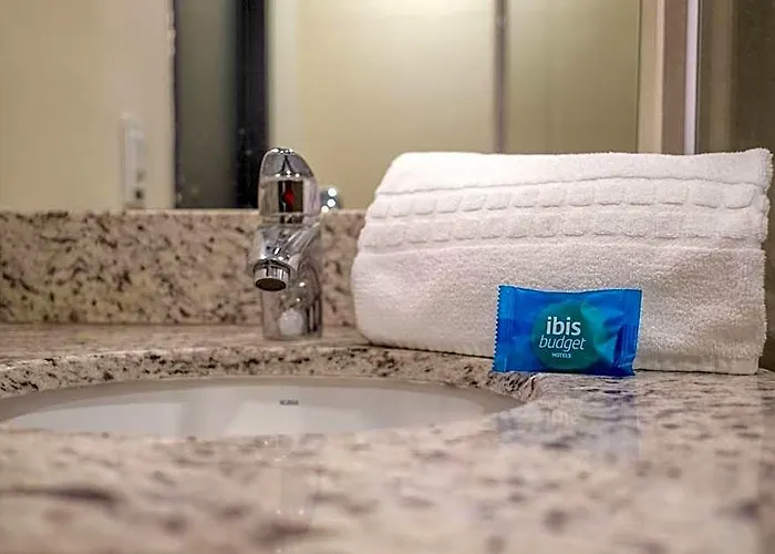 Ibis Budget Leme Sp