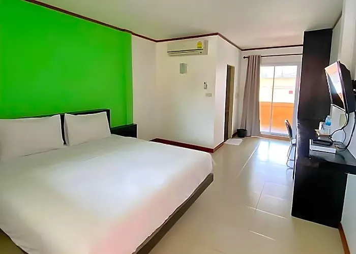 Tanatnan Hotel