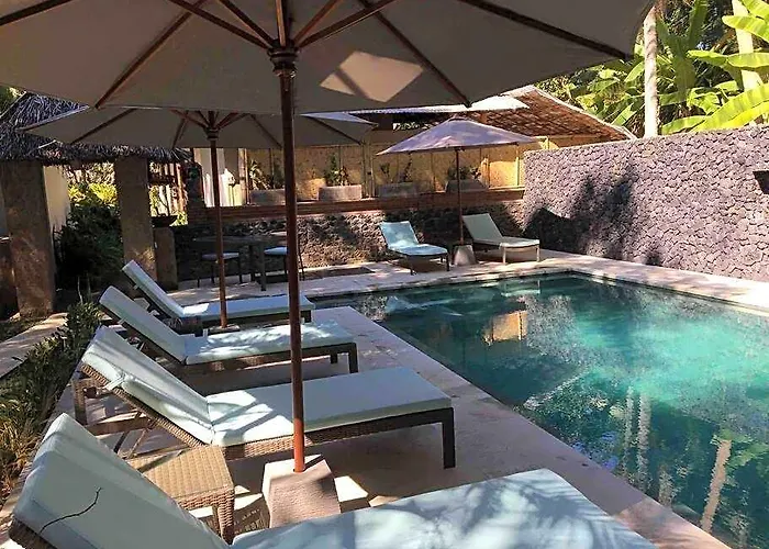 Rumah Kelapa Sepi