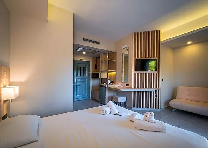 Paradise Resort