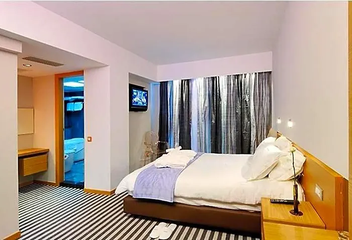 Galaxy City Center Hotel