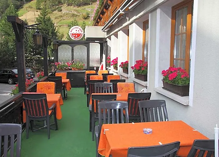 Hotel Alpha