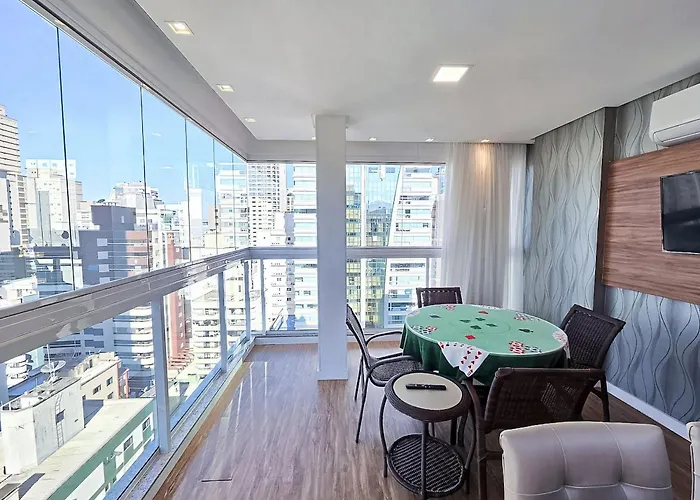 APT 1201 - 3 Suítes - Meia Praia - Deslumbrante