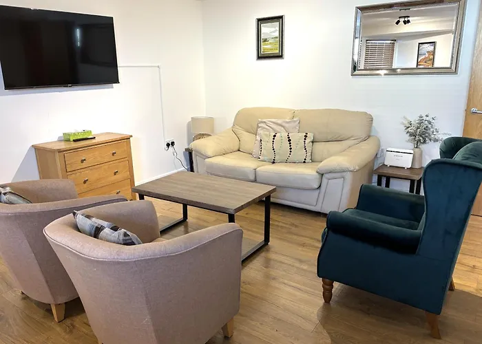 Millgrove House Apartments