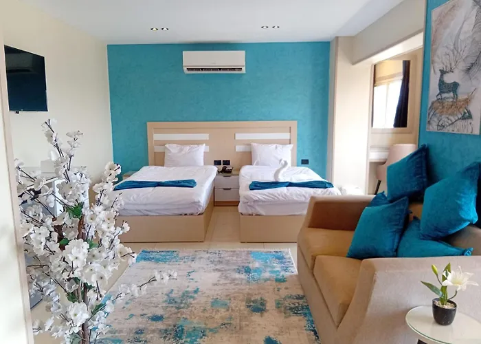 Mira Holiday Home