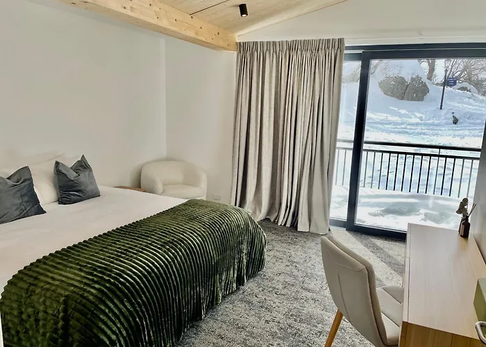 Carruthers Chalet