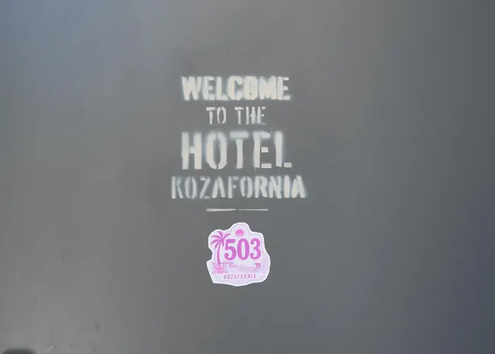 New Open! Hotel Kozafornia