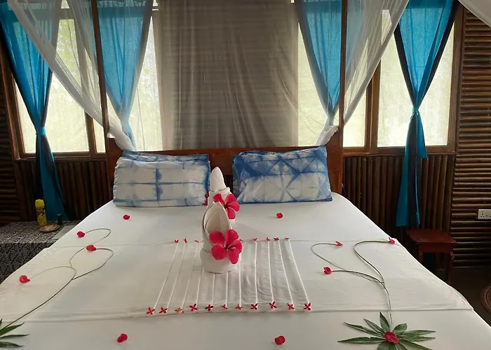 Beach Bungalows&Sea View Villa