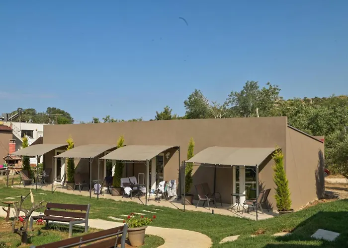 Koviou Holiday Village