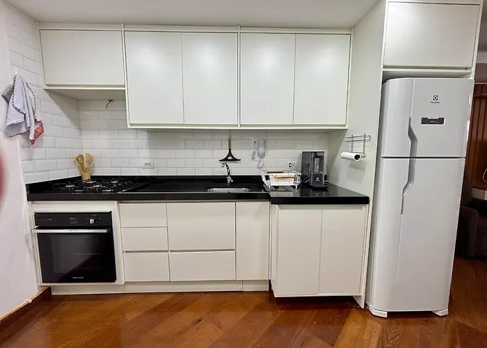 ENB1032 - Ótima Localização e Conforto para até 4pp em SBC