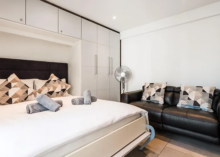 City-Apartment'S