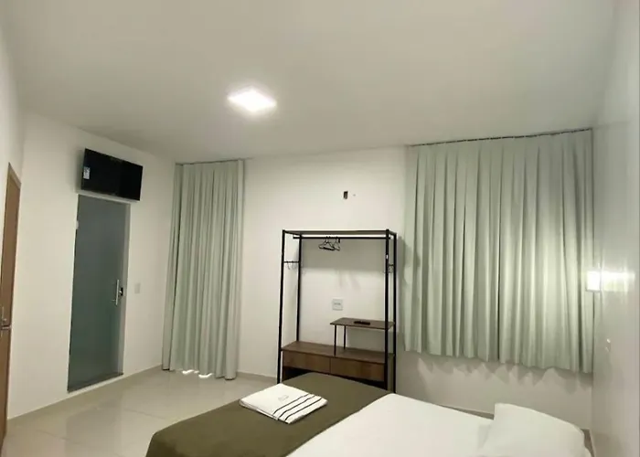 Hotel Gran Solar Com estacionamento para Caminhão com ponto de tomada para baú frigorífico