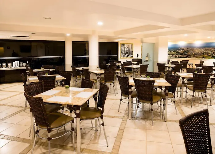 Cedro Hotel