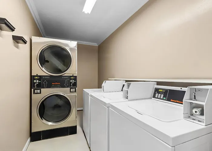 Quality Inn & Suites Santa Maria