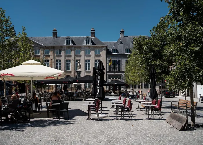 A Place Antwerp - Boutique Suites & Flats - Vrijdagmarkt 1