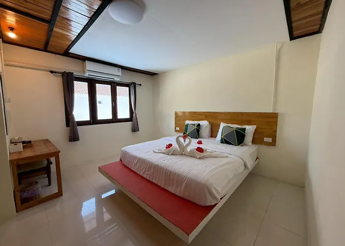 Mookboonchu Guesthouse ,Kohmook Trang