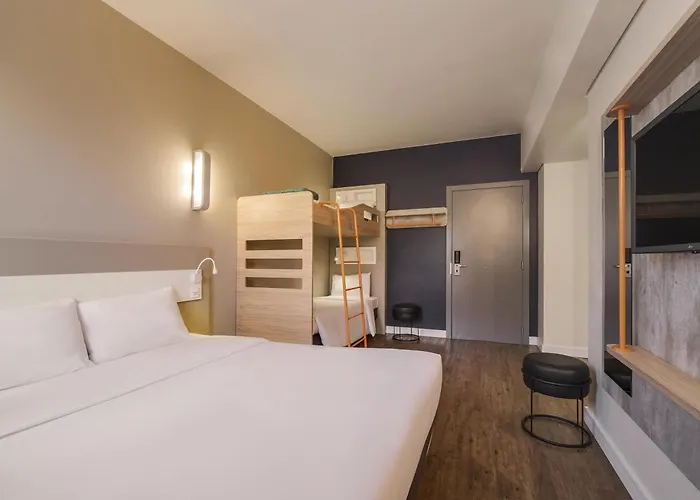Ibis Budget Farroupilha