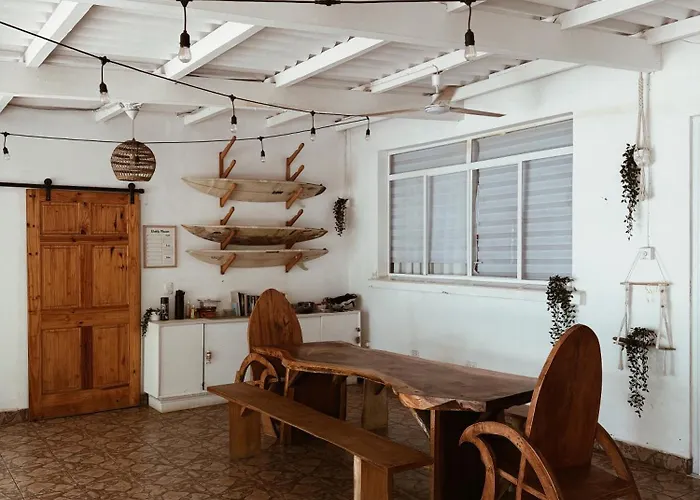 Sunset Surf Villa