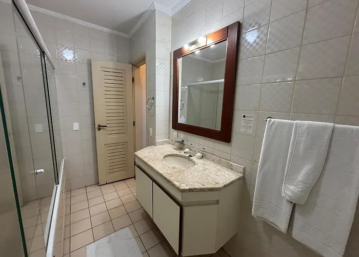 ENB1098 - Centro de SBC, com AC em um Flat hotel para até 3 pp