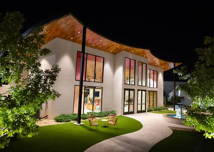 Interstate Inn