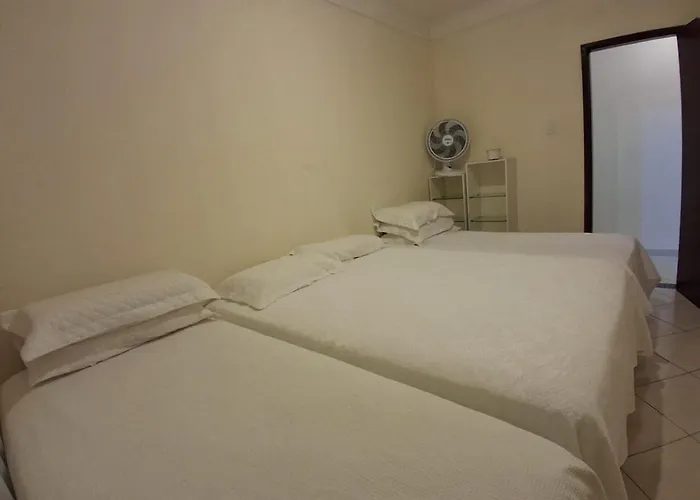 Apartamento próximo Hotéis Atmosfera e São Domingos