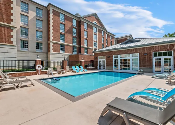 Hampton Inn & Suites Williamsburg-Central