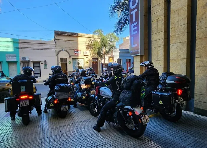 Hotel Confianza