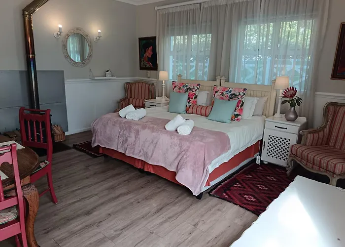 Eastbury Cottage
