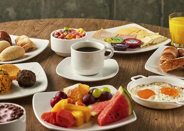 Hotel Ibis Cali Granada