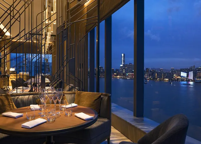 Hyatt Centric Victoria Harbour