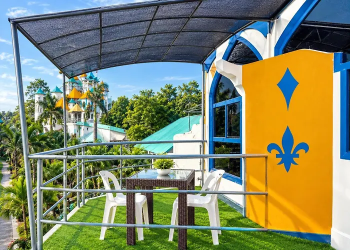 Mg Chateau Resort