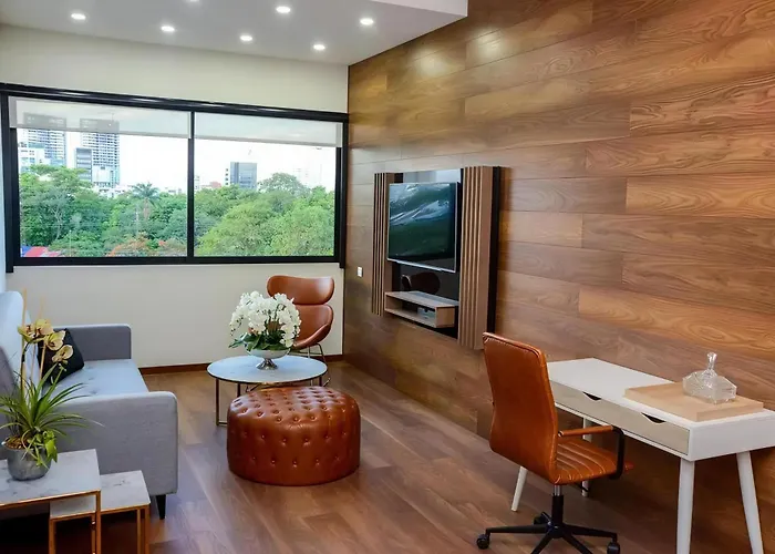 Tryp By Wyndham Santa Cruz
