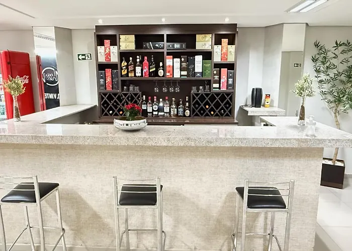 Hotel Vinte Um