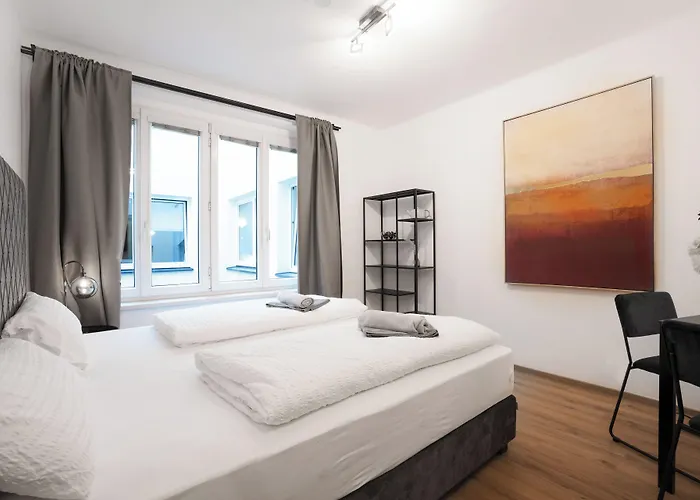 Easy-Flat Hauptplatz - City Center Apartments With A Kitchen