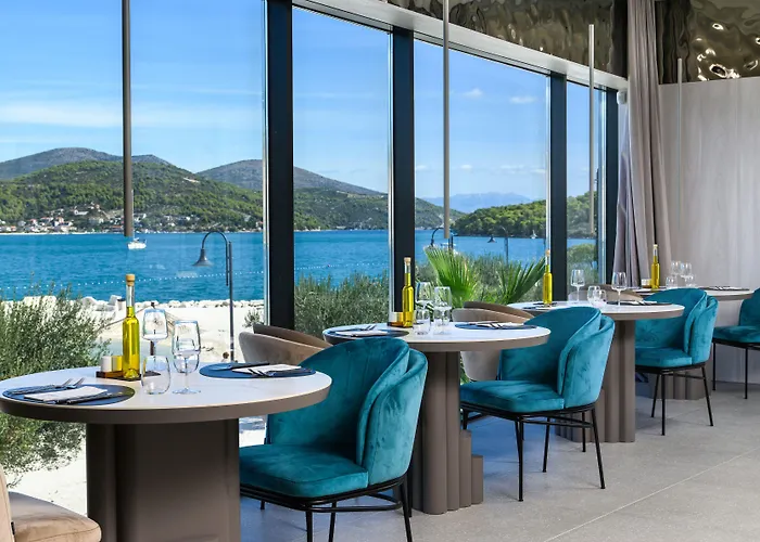 Marinus Beach Hotel
