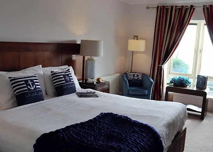 Schull Harbour Hotel & Leisure Centre