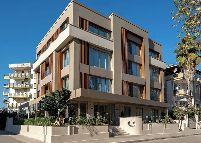 Oli Hotel And Suites