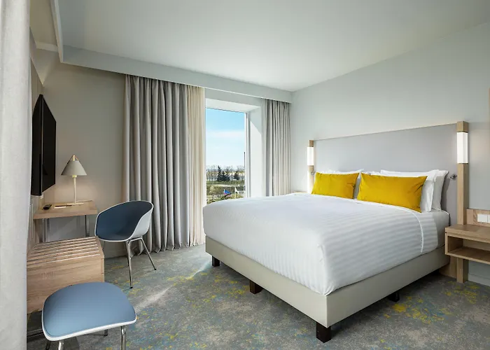 Courtyard By Marriott Paris Charles De Gaulle Central Airport