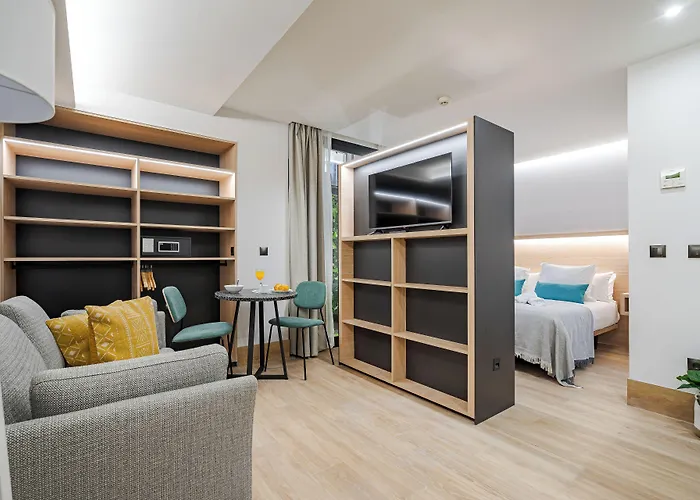 Feelathome Ventas Suites
