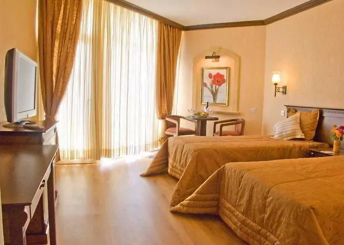 Hotel Pia Bella