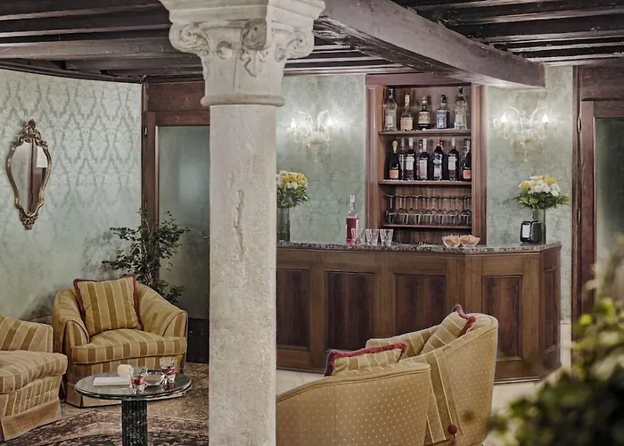 Hotel Pausania Venecia