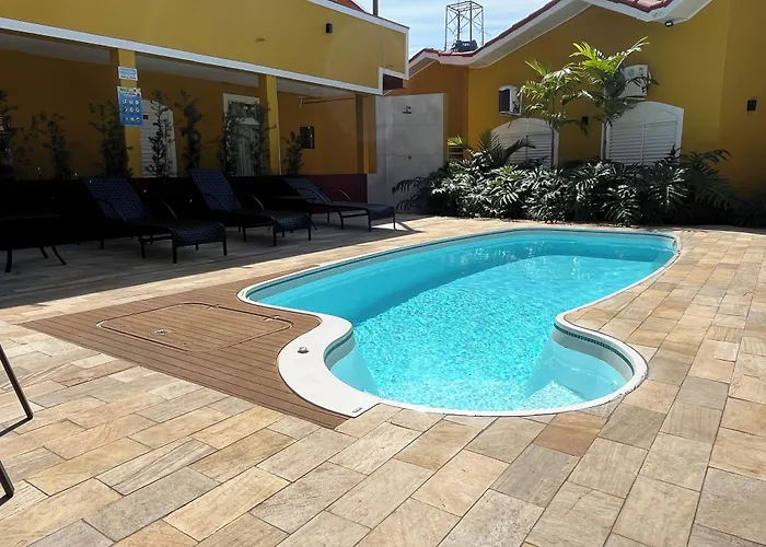 Kanoa Hotel