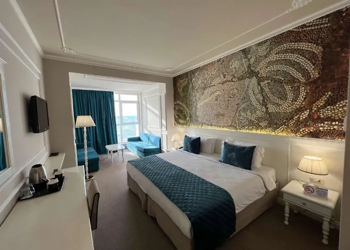 Adriatik Hotel