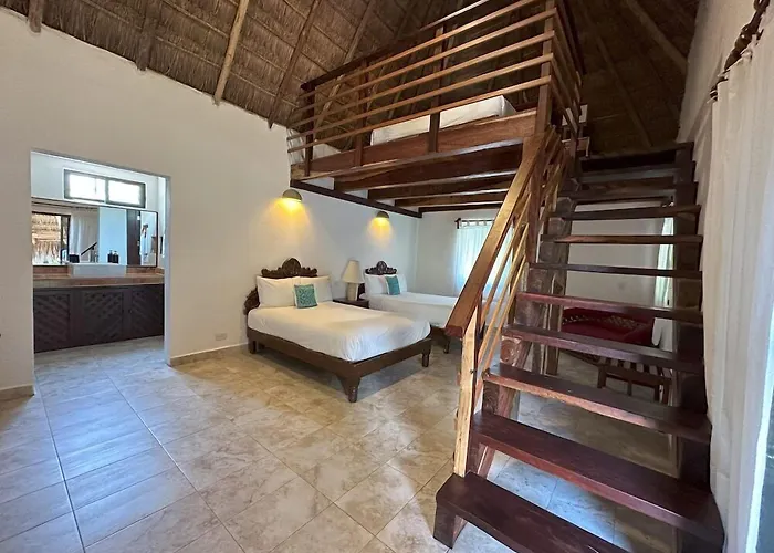 Na Balam Hotel Isla Mujeres