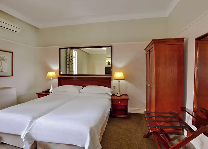 The Balmoral - Halaal