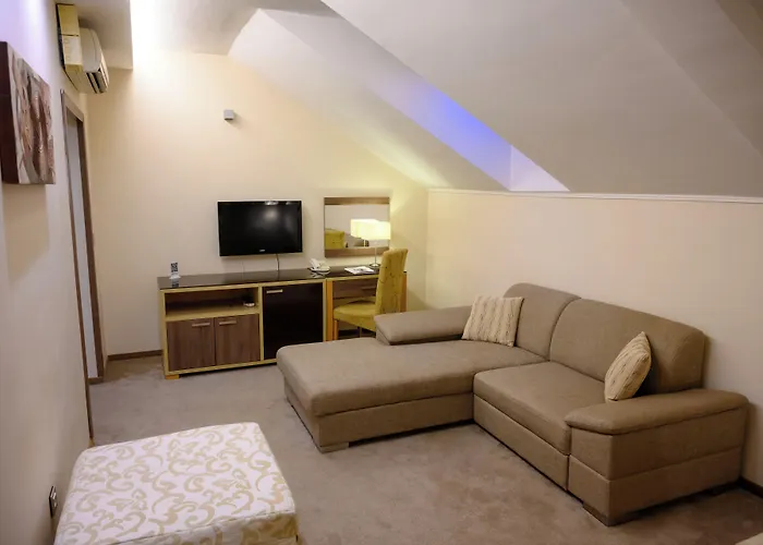 Hotel Tami Residence