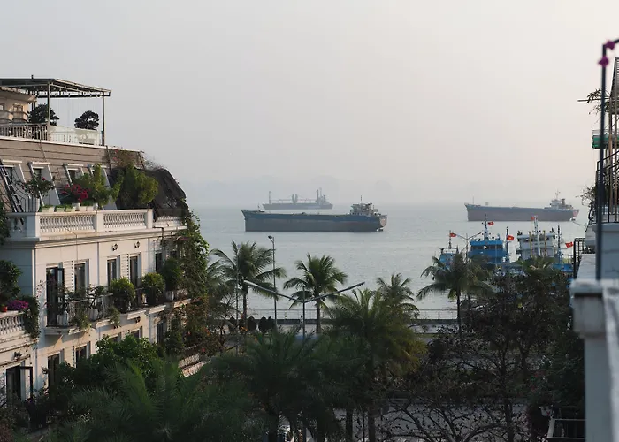 Deja Vu House Ha Long