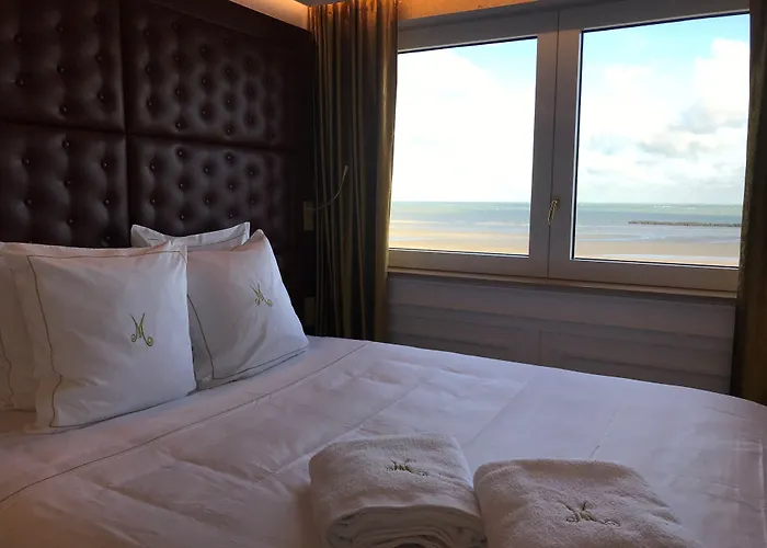 Hotel Merveilleux Cote Mer