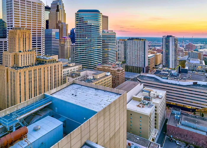 Home2 Suites By Hilton Minneapolis Downtown